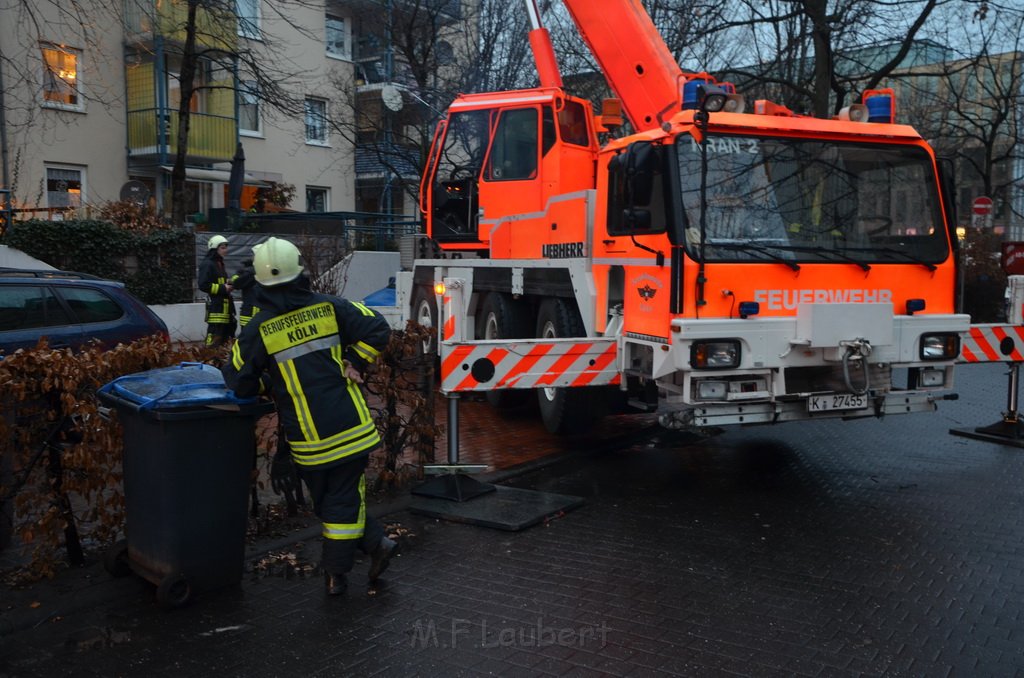 Feuer 2 Dachwohnung Koeln Severinswall Bayenstr P178.JPG